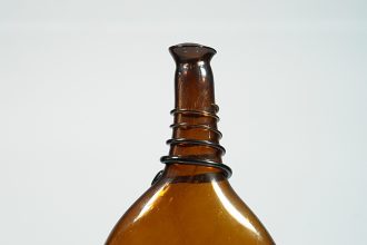 b3