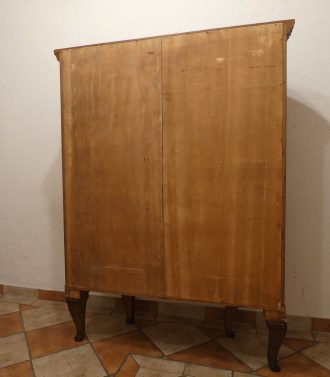 s10